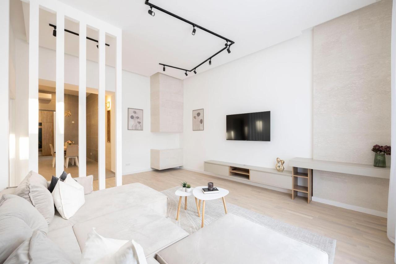 בודפשט Luxurious & Spacious Central Residence With Balcony מראה חיצוני תמונה